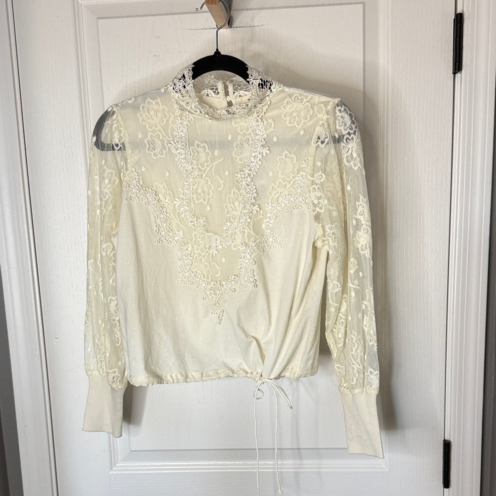 Antgropologie Chic Lace Women's Blouse in Cream NWT - Picture 2 of 10